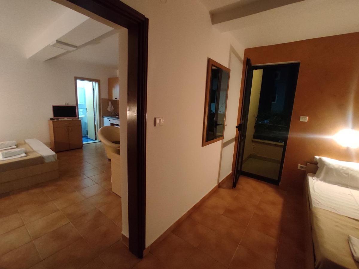 Apartments Mare Μπούντβα Εξωτερικό φωτογραφία